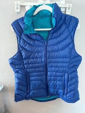 Bernardo Goose Down Puffer Vest Blue size L women's